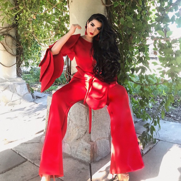 Jumpsuit - Picture 2 of 3